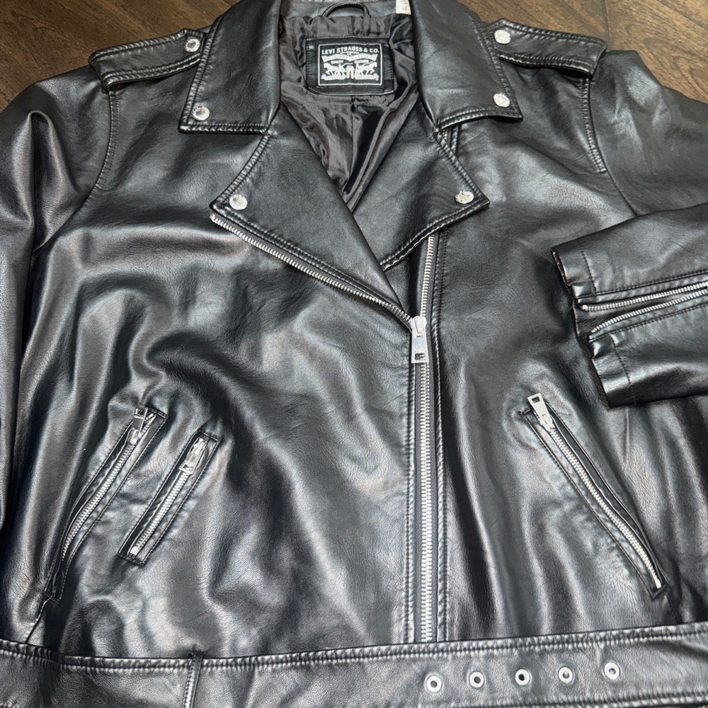 Levi's womens The Belted Faux Leather Moto Jacket